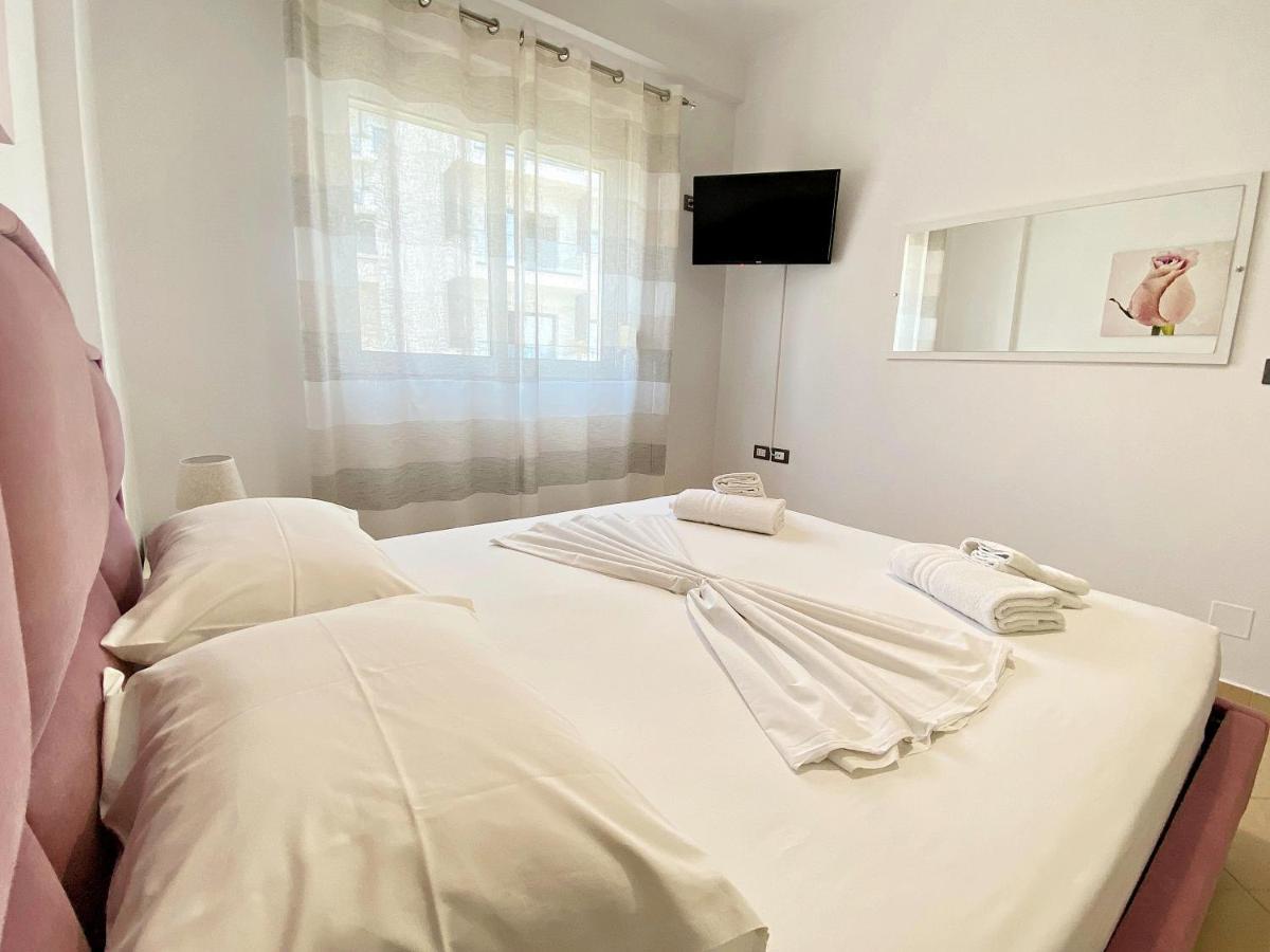 Sunny Apts Sarandë Exterior foto