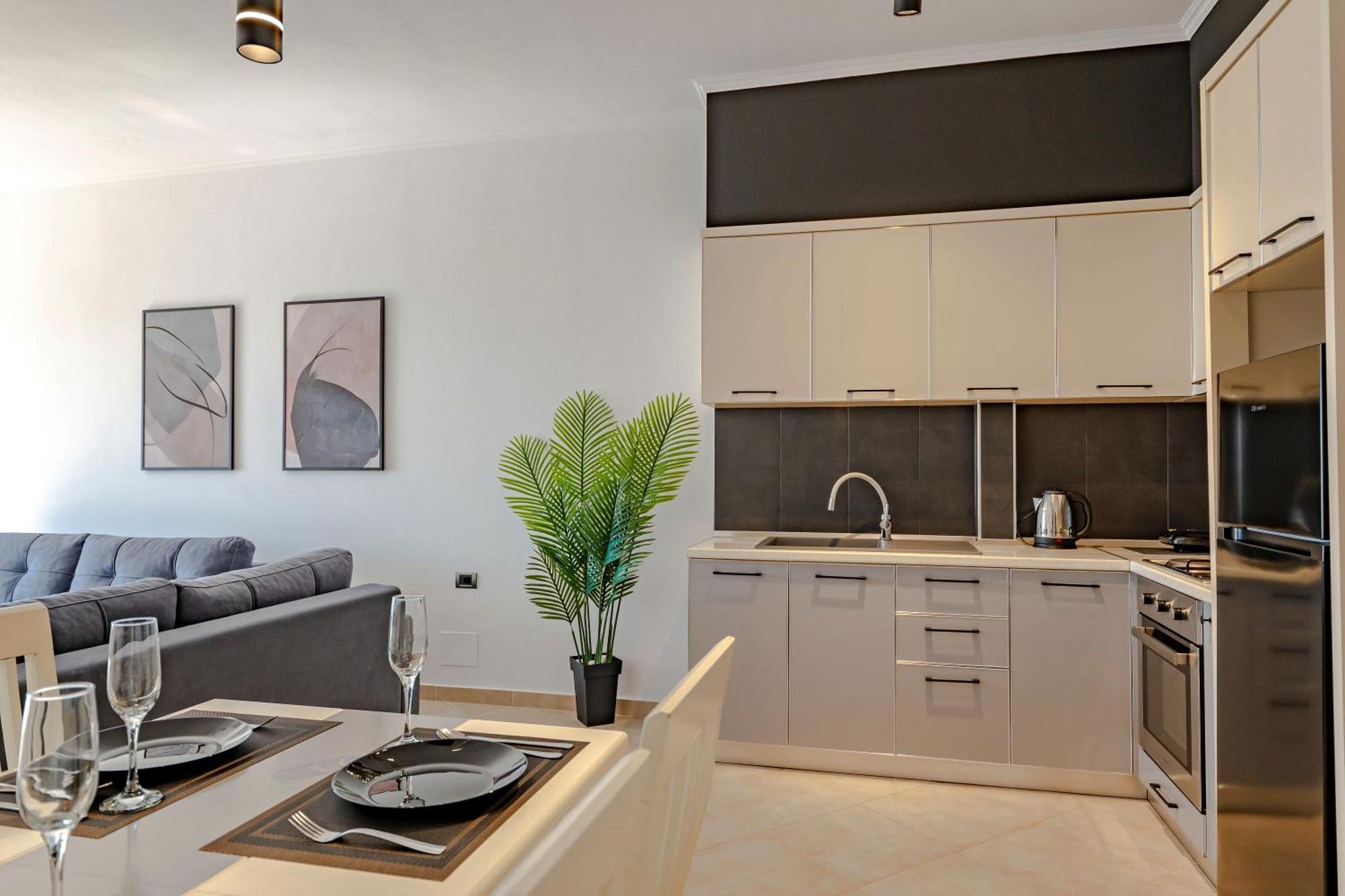 Sunny Apts Sarandë Exterior foto