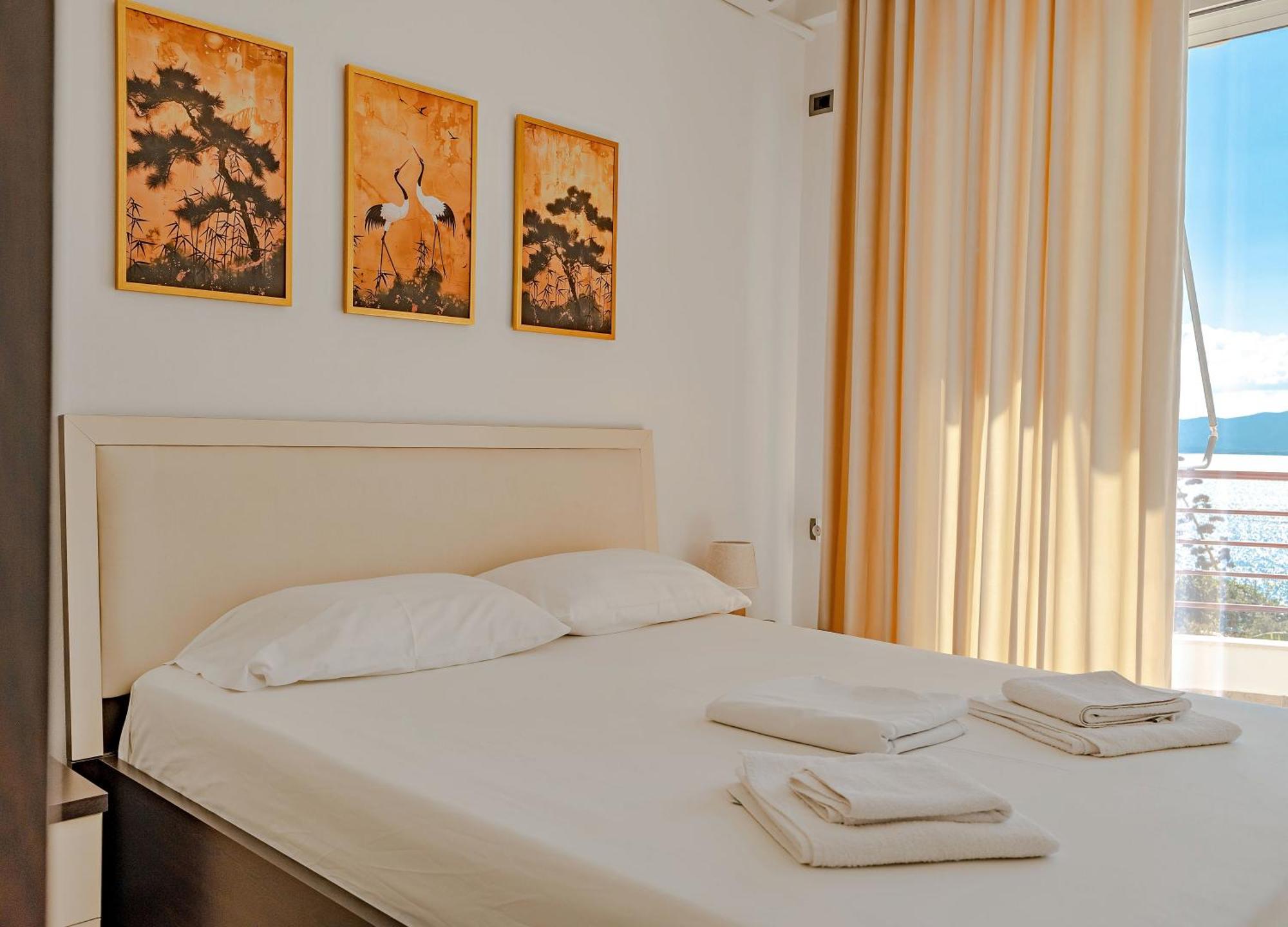 Sunny Apts Sarandë Exterior foto